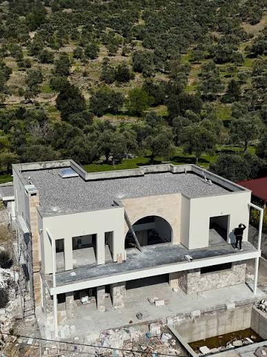 Balıkesir Burhani yede 4500 m2 arsa kat karşılığı